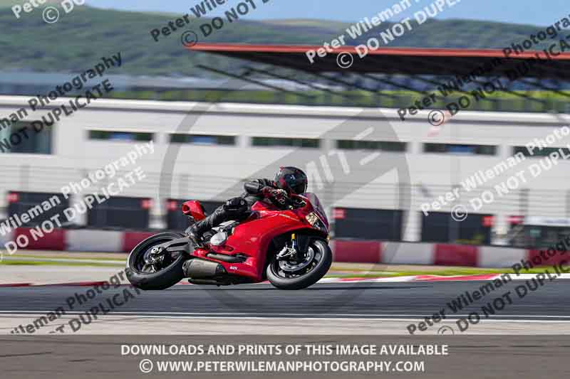 Circuito de Navarra;Spain;event digital images;motorbikes;no limits;peter wileman photography;trackday;trackday digital images